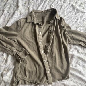 Everlane shirt